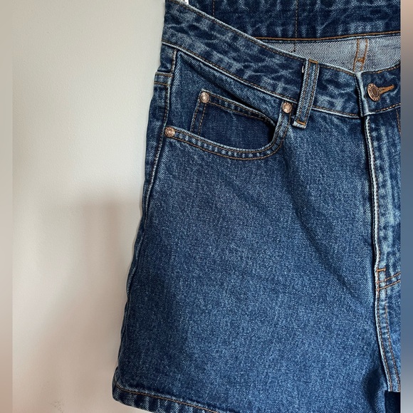 High waisted jean shorts - Picture 5 of 7